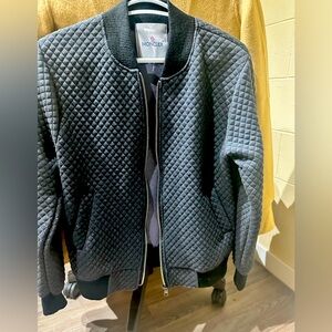 Moncler Bomber                                Neutral Gender